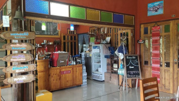 Raunkaew Cafe inside