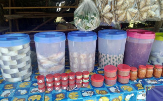 ร้านอิงอรปลาส้ม สะพานเทพสุดา Nourriture