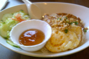 Pho Sate Restaurant food