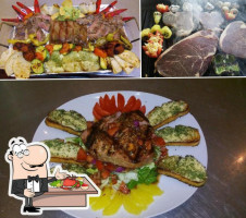 La Parrilla Steak & Beer food