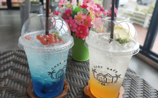 Cozy Gafe’ ร้านกาแฟ โคซี่ กาฟี่ Nourriture