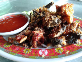 เจ๊ยุพิน อาหารป่า อาหารตามสั่ง Nourriture