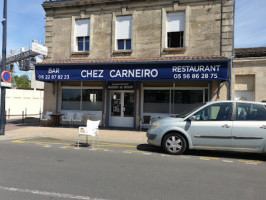 Chez Carneiro outside