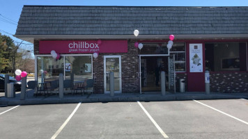 Chillbox Greek Frozen Yogurt And Ice Cream outside