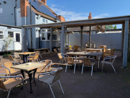 The Rose Crown Pub And Houghton Curry House inside