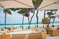 Miama Beach Club inside