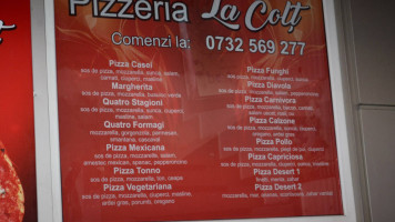 Pizza La Colț food