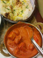 Moti Mahal Indian Cuisine food
