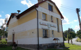 Hospoda V Edenu Extérieur