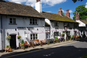 Ye Olde Admiral Rodney outside