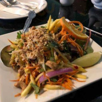 Tahntawan Thai Kitchen food