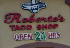 Roberto's Taco Shop food
