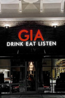 Gia Drink.eat.listen outside