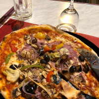 La Luna Pizzeria Restaurant Italien food