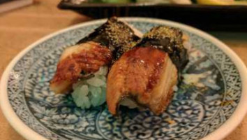 Okina Sushi inside