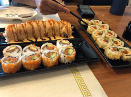 Hana Sushi food