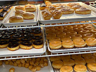 Donut Palace food