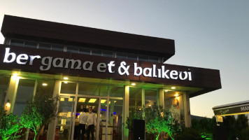 Mangalbasi Bergama Et Ve Balık food