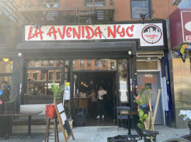 LA AVENIDA food