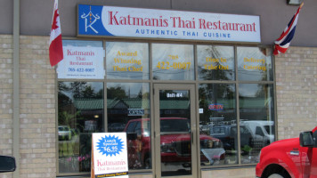 Katmanis Thai Restaurant food