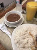 La Casita Colombiana food