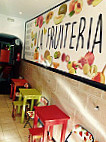 La Fruiteria inside