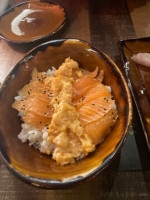 Hanami Sushi food