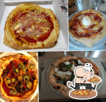 Pizzeria Mattia’s food