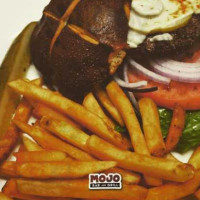 Mojo And Grill food