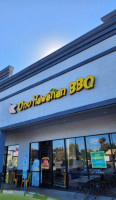 Ono Hawaiian Bbq inside