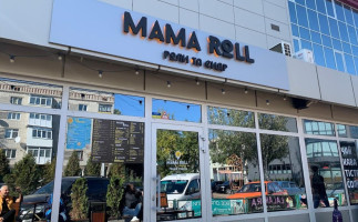 Mama Roll menu