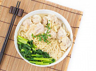 Wang Zai Po Doggie's Noodle food