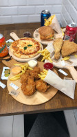Tasty Chicken And Pizza food