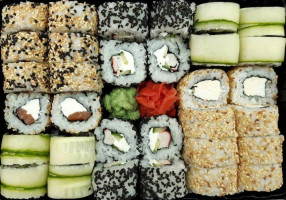 Sushi Рава Руська food
