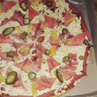 Santiago Pizzamania food