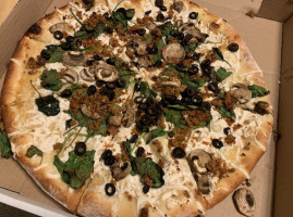 Pi Vegan Pizzeria food