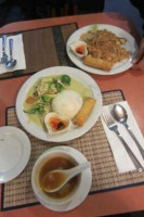 Thai Country Kitchen food