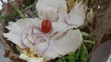 Suzette Sarrasin food