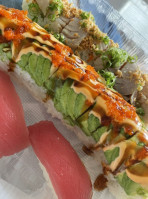 Sushi Sakanaya food