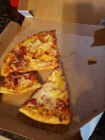 Domino's Pizza food