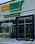 Subway Saint Paul outside