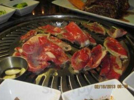 Sizzlingogi Korean Barbecue food