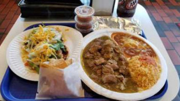 El Faro's Mexican Food food