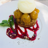 Le Saint Bonheur Dentro