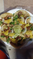 Taqueria Yayo's food