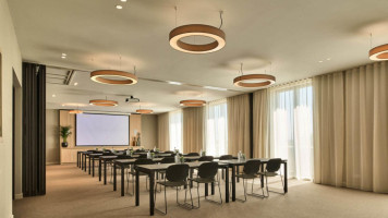 Brasserie Mood outside