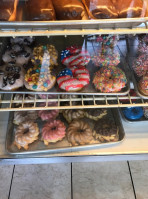 Hole-n-one Donuts Bagels food