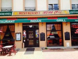 Restaurant Indian Grill inside