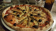 Les Ii Muriers Pizzeria food
