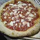 Pizzeria Pummarola food